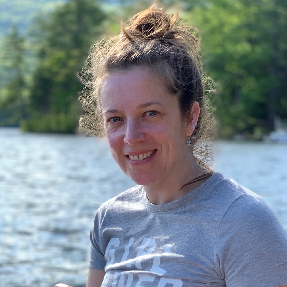 Meet your Posher, Estelle